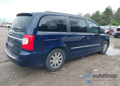 2015 Chrysler Town & Country Touring from USA, damaged, VIN 2C4RC1BG5FR697792